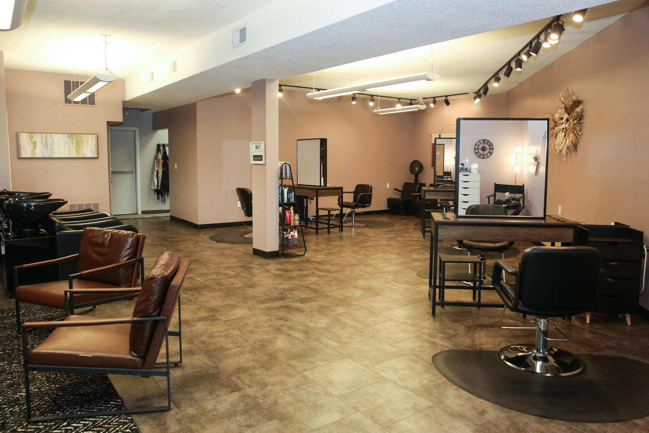 Vibe Hair Salon